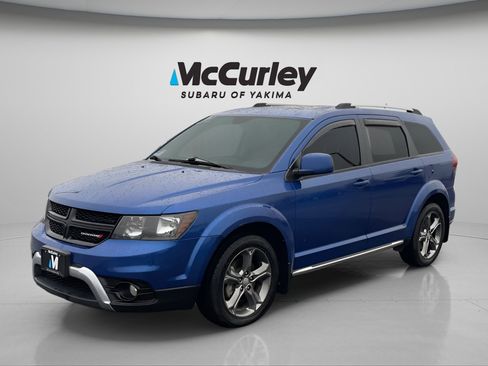 Used 2015 Dodge Journey Crossroad w/ Flexible Seating Group AWD/4WD image 1