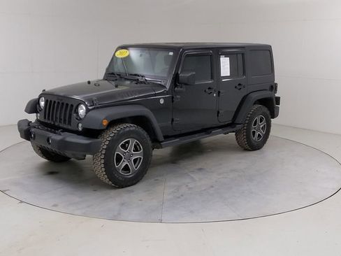 Used 2017 Jeep Wrangler Unlimited Sport image 19