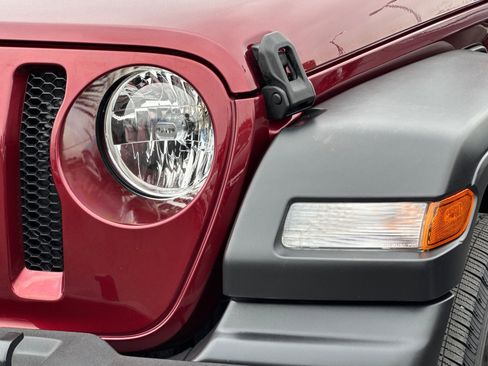 Used 2022 Jeep Wrangler Sport S image 47