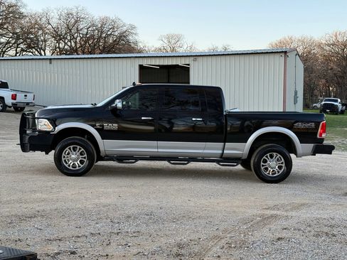 Used 2017 RAM 2500 Laramie AWD/4WD image 6