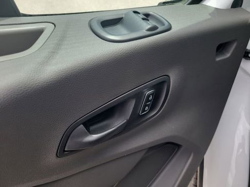 New 2026 Ford Transit 150 Low Roof RWD image 17