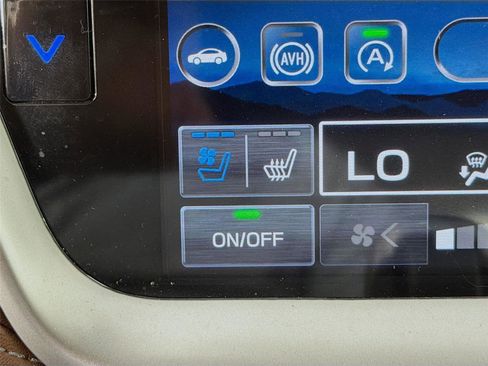Certified 2024 Subaru Legacy Touring XT AWD/4WD image 23