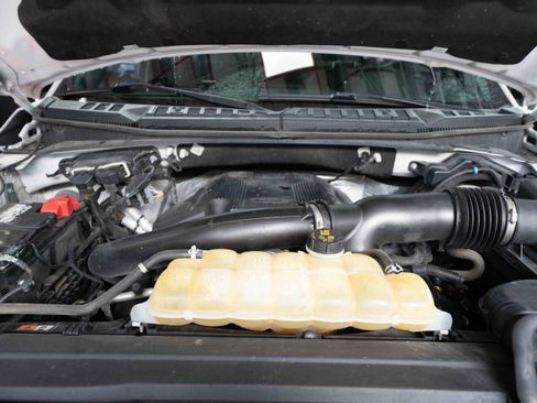 Used 2019 Ford F150 Platinum w/ Equipment Group 701A Luxury image 28