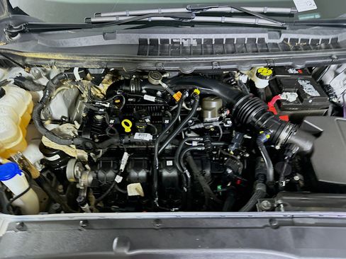 Used 2024 Ford Edge SEL image 32