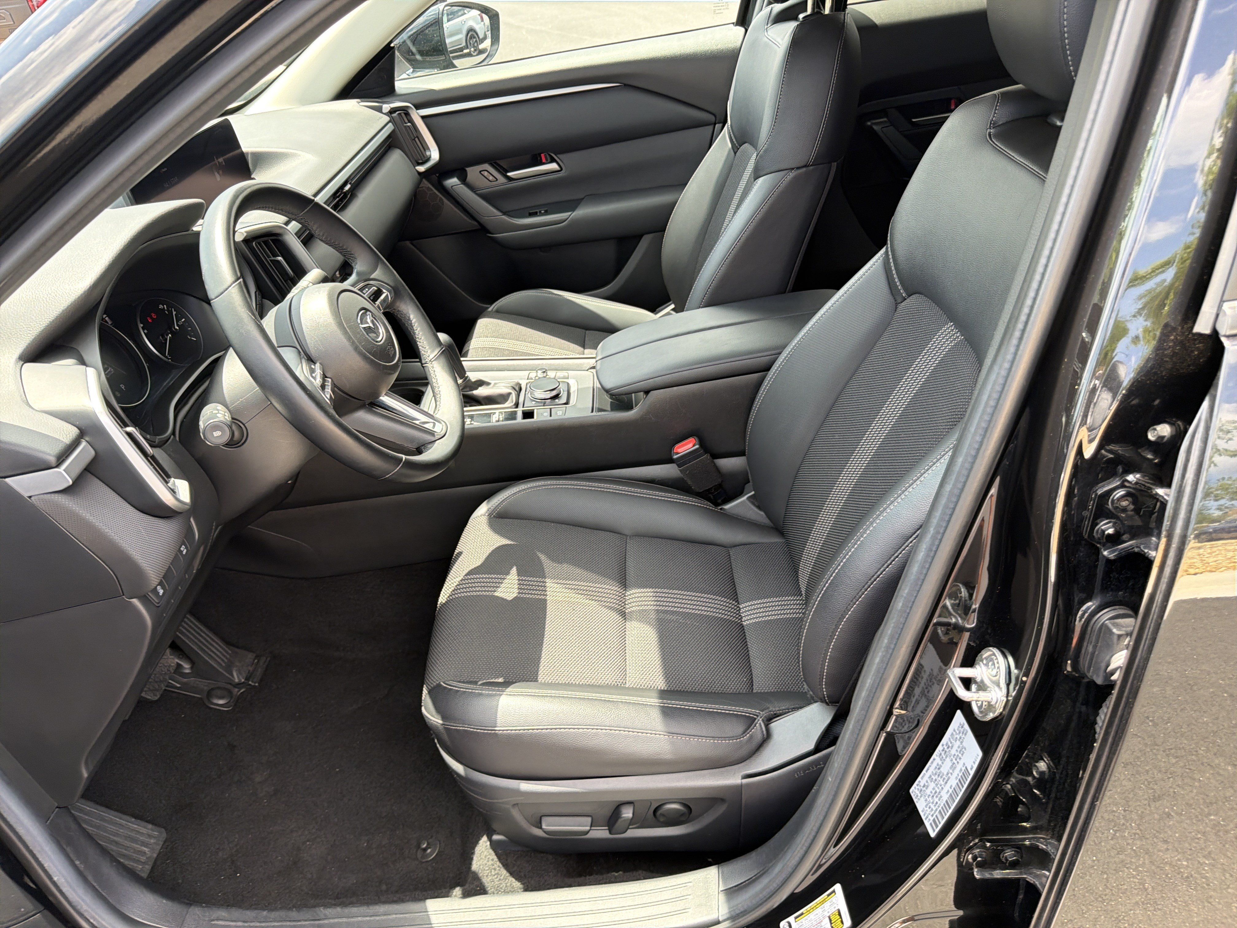 Used 2025 MAZDA CX-50 AWD 2.5 S w/ Preferred Package image 9