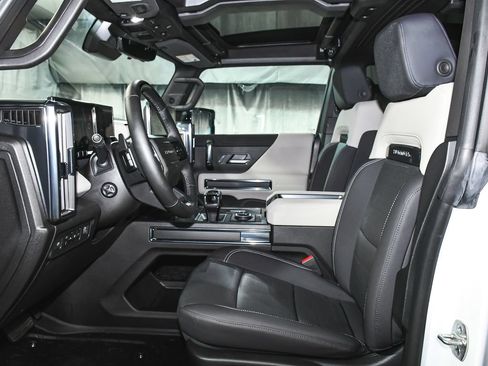 Used 2026 GMC Hummer EV SUV AWD/4WD image 46