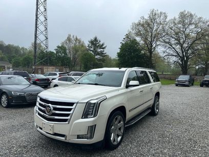 Used 2015 Cadillac Escalade ESV Luxury