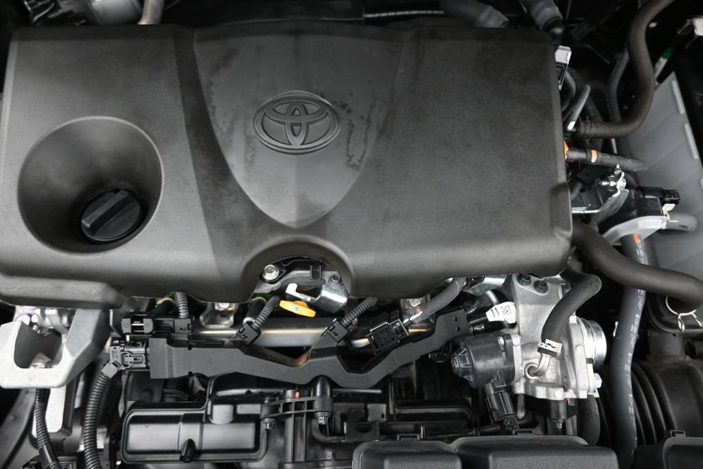Used 2025 Toyota RAV4 XLE w/ Convenience Package FWD image 43