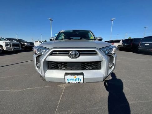 Used 2024 Toyota 4Runner SR5 image 25