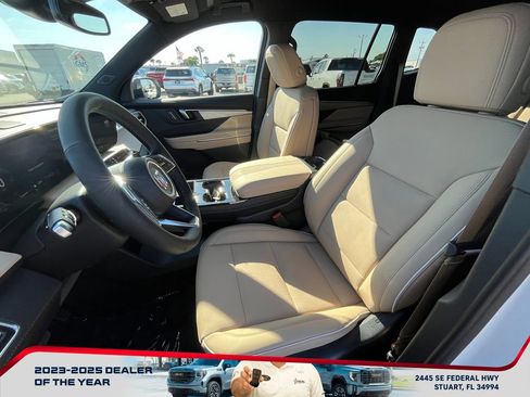 New 2026 Buick Enclave Preferred image 10