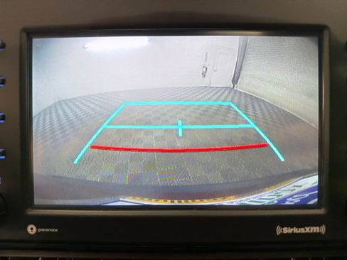 Used 2021 Toyota RAV4 XLE w/ Convenience Package FWD image 27
