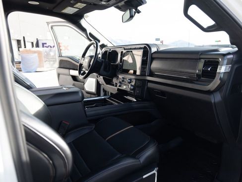 Used 2023 Ford F350 Platinum w/ Tremor Off-Road Package image 23