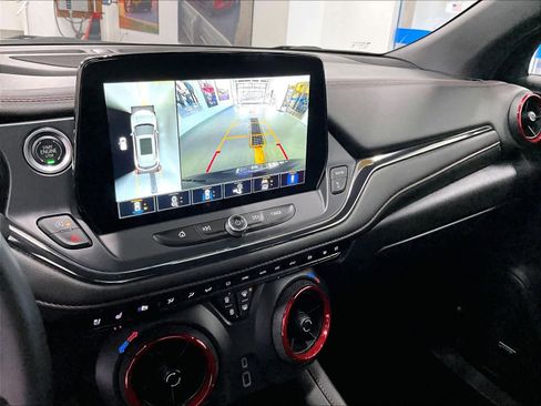 Used 2025 Chevrolet Blazer RS w/ Driver Confidence II Package image 19