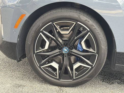 Used 2024 BMW iX M60 AWD/4WD image 29
