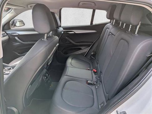 Used 2023 BMW X2 sDrive28i FWD image 17