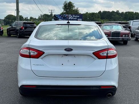 Used 2015 Ford Fusion S FWD image 5