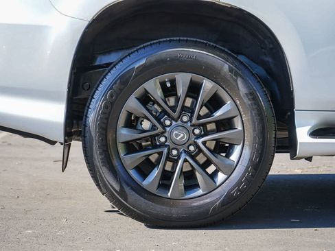 Used 2021 Lexus GX 460 Premium w/ Premium Plus Package AWD/4WD image 8