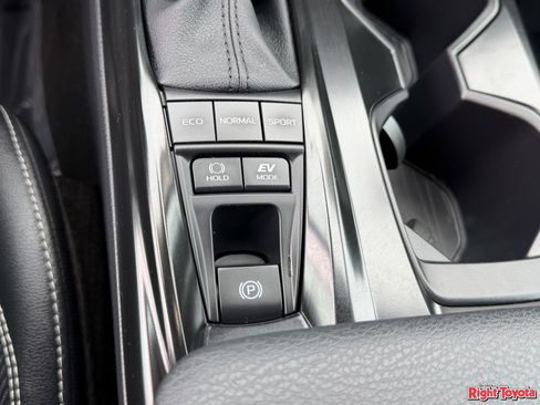 Certified 2026 Toyota Camry SE w/ Multimedia Upgrade Package FWD image 33