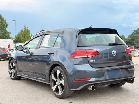 Used 2018 Volkswagen GTI SE FWD image 12