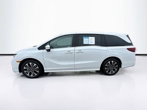 Certified 2026 Honda Odyssey Elite image 4