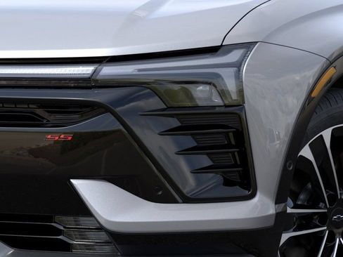 New 2026 Chevrolet Blazer EV SS AWD/4WD image 35