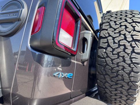 Used 2024 Jeep Wrangler Unlimited AWD/4WD image 45