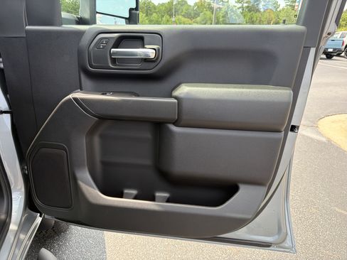 New 2026 Chevrolet Silverado 2500 Custom w/ Custom Value Package AWD/4WD image 17