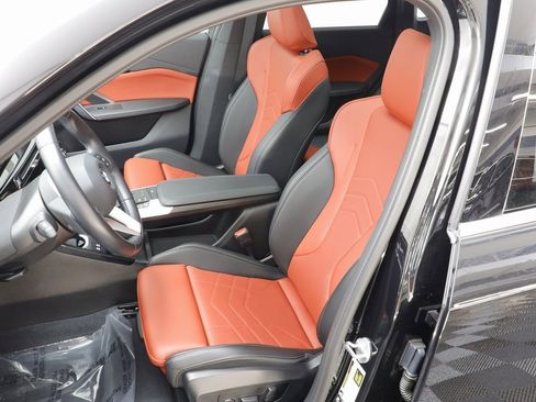 Certified 2025 BMW X1 xDrive28i w/ Technology Package image 14