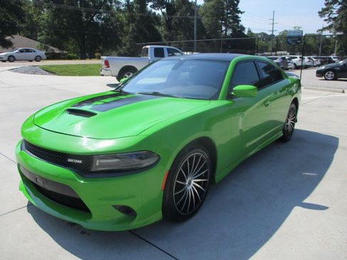 Used 2017 Dodge Charger R/T RWD image 7