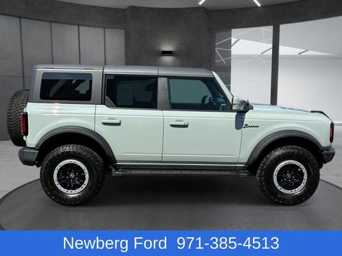 Used 2022 Ford Bronco Outer Banks w/ Sasquatch Package AWD/4WD image 4