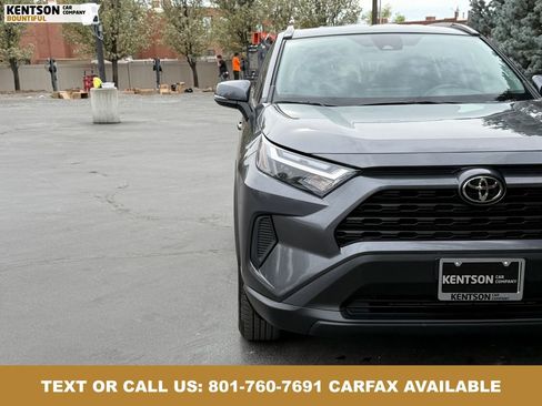 Used 2025 Toyota RAV4 XLE AWD/4WD image 13
