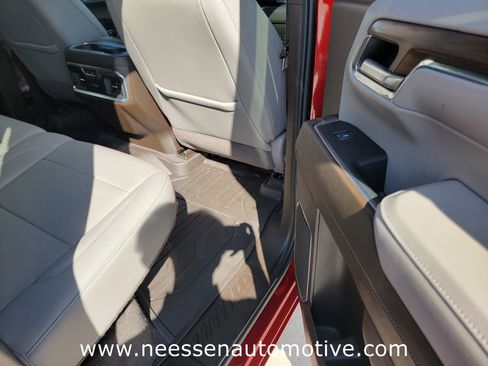 Used 2024 GMC Sierra 1500 SLT w/ SLT Premium Plus Package image 11