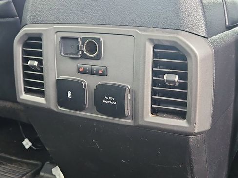 Used 2018 Ford F150 Raptor w/ Equipment Group 802A Luxury image 16