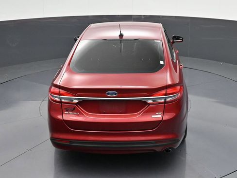 Used 2017 Ford Fusion SE w/ Fusion SE Technology Package FWD image 23