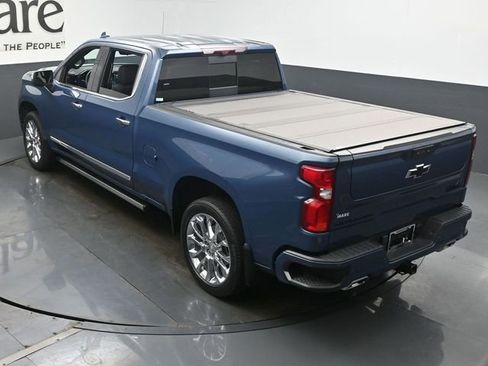 Used 2024 Chevrolet Silverado 1500 High Country w/ High Country Premium Package AWD/4WD image 56