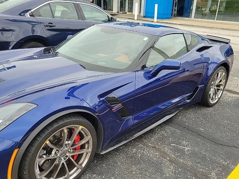 Used 2017 Chevrolet Corvette Grand Sport RWD image 1