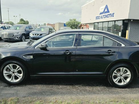 Used 2019 Ford Taurus SEL AWD/4WD image 3