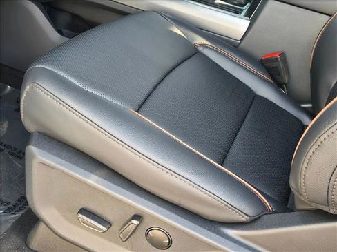 New 2026 Ford F250 Lariat w/ FX4 Off-Road Package image 4