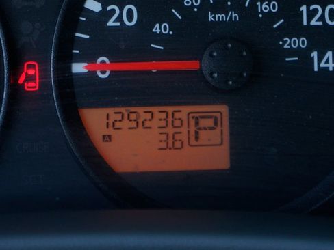 Used 2016 Nissan Frontier S image 24