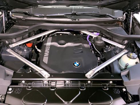 New 2026 BMW X5 xDrive40i AWD/4WD image 16