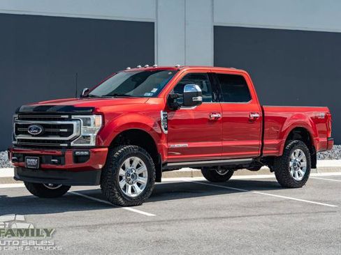Used 2020 Ford F250 Platinum w/ FX4 Off-Road Package image 2