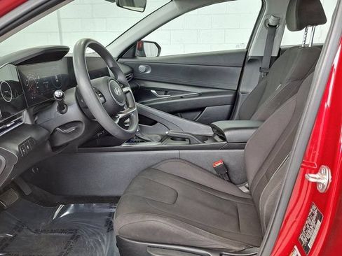 Used 2024 Hyundai Elantra SEL FWD image 23