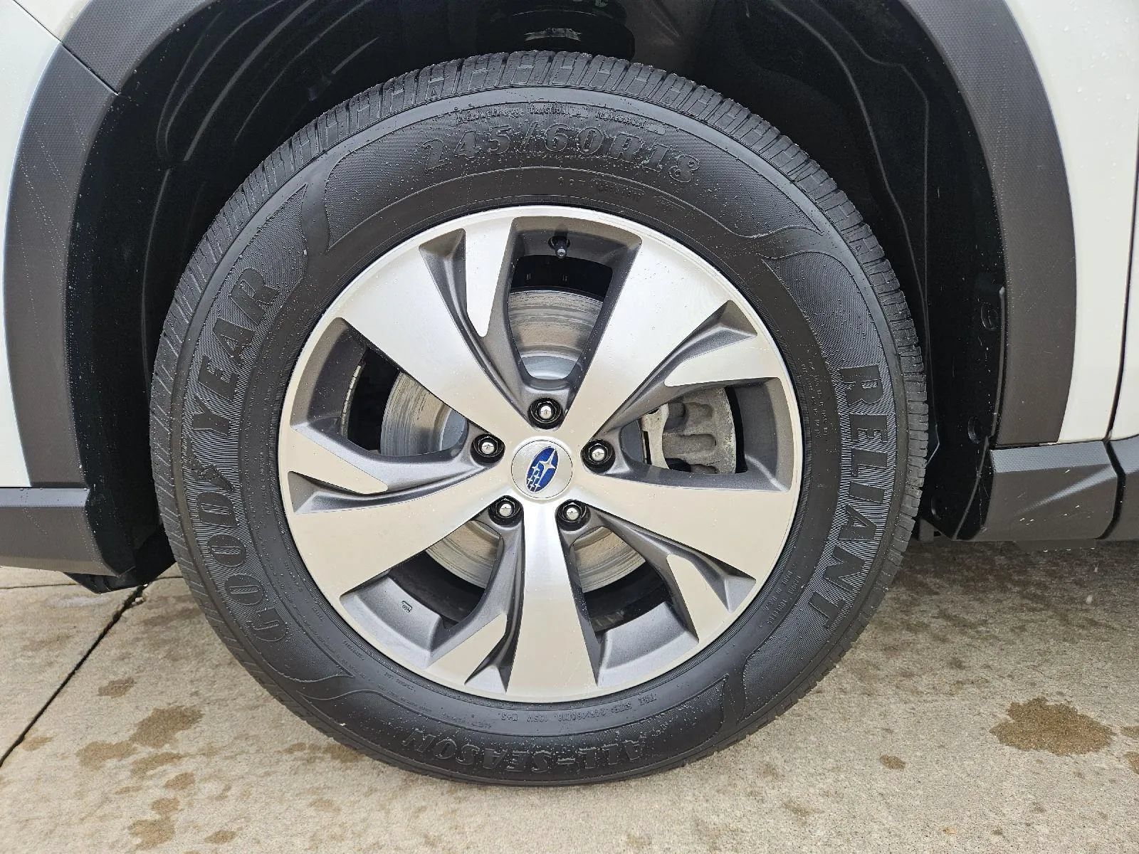 Used 2019 Subaru Ascent Premium AWD/4WD image 9