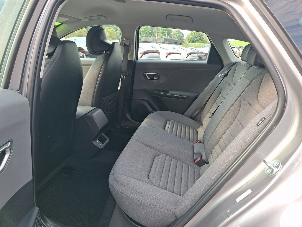 Certified 2025 Kia K4 EX FWD image 12