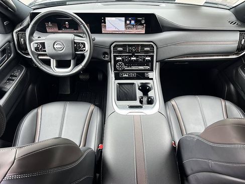 Certified 2025 Nissan Armada SL w/ Captain's Chari Seat Package AWD/4WD image 18