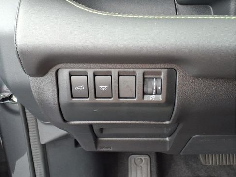 Certified 2025 Subaru Ascent Bronze Edition AWD/4WD image 18