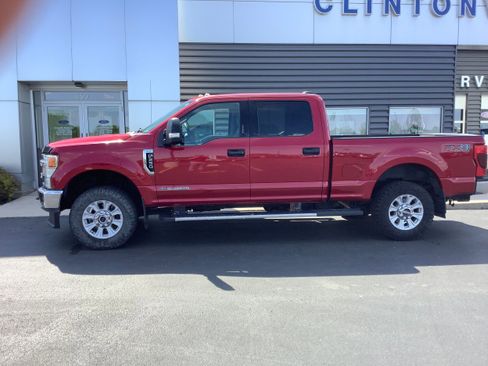 Certified 2021 Ford F250 XLT w/ XLT Value Package AWD/4WD image 2