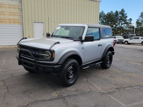 Certified 2021 Ford Bronco Black Diamond AWD/4WD image 3
