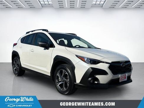 Used 2024 Subaru Crosstrek 2.0i Premium image 1