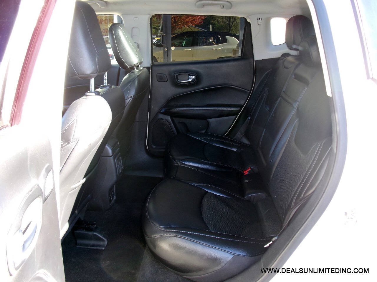Used 2019 Jeep Compass High Altitude AWD/4WD image 18
